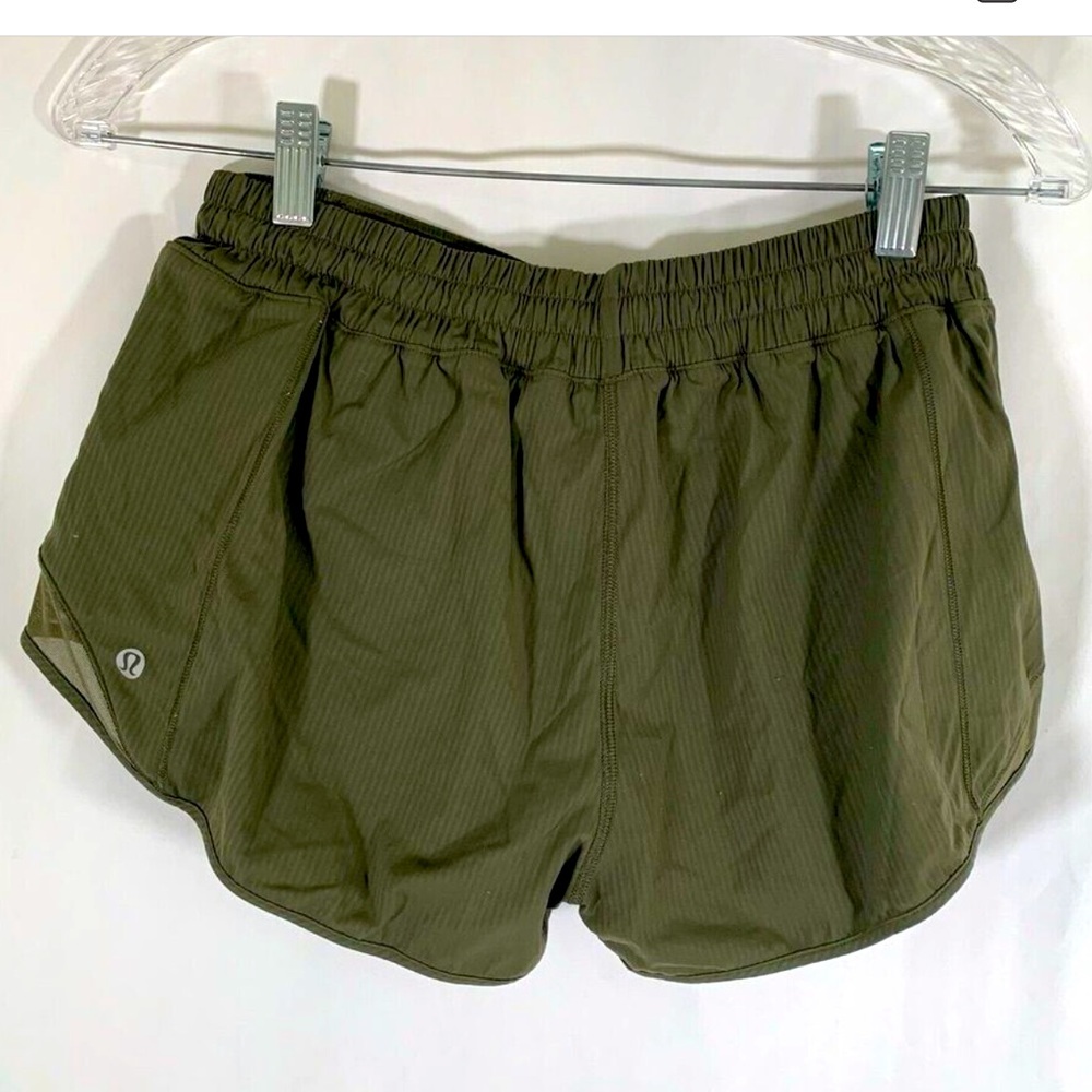 Lululemon Shorts Women's 8 Green Running Lined Pull On Drawstring 2.5" Inseam